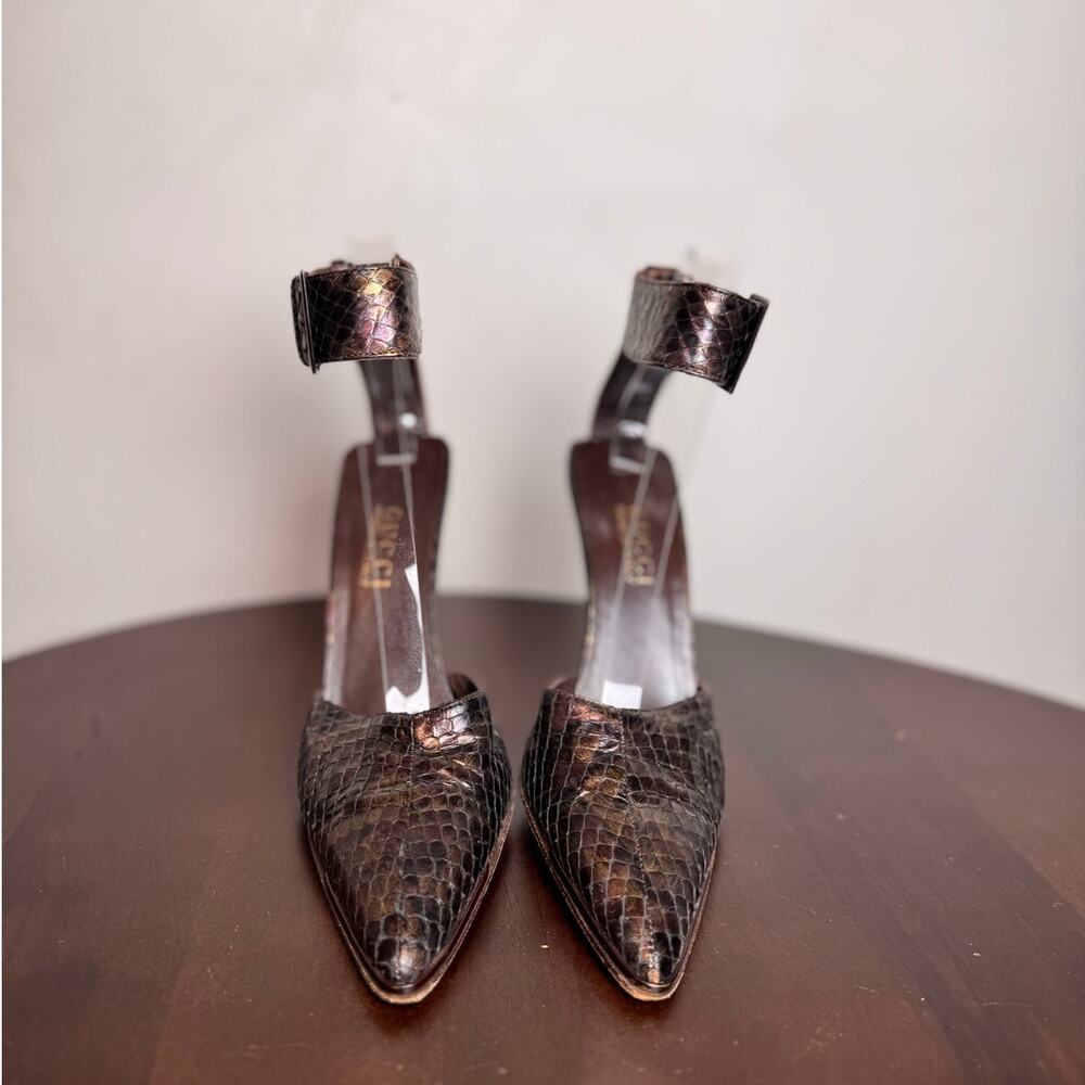 Gucci by Tom Ford Vintage Python Ankle Strap Heels - Size 7.5 - Picture 2 of 8